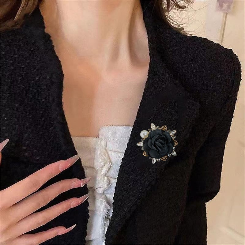 OIDIMS Elegant Rose Flower Brooch Pin for Women Men Wedding Party Gentleman's Essentials Handmade Imitation Crystal Pearl Fabric Flower Lapel Pin Dress Suit Accessories Boutonniere Ideas Gift - Image 3